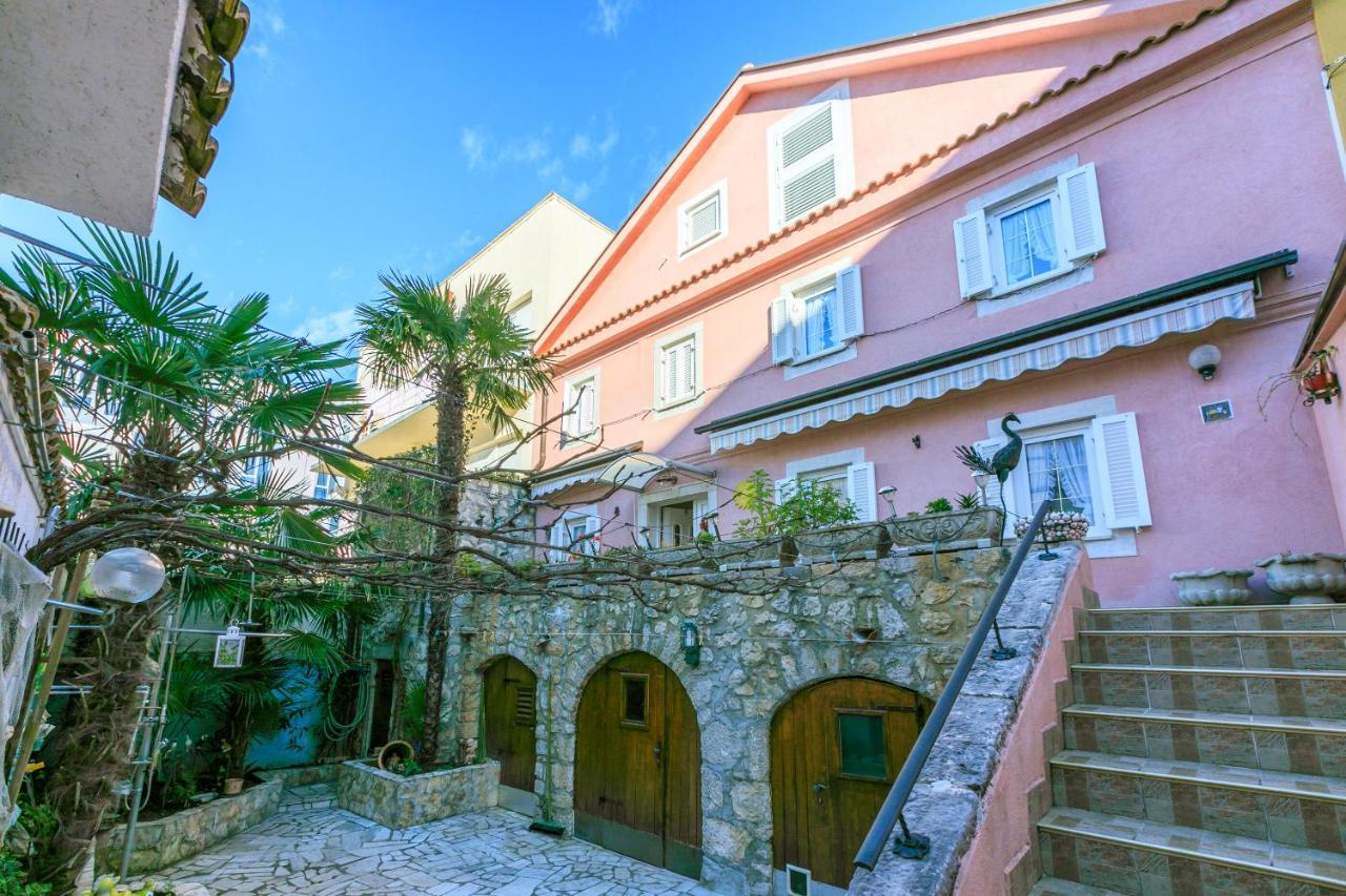 Apartments Villa 7 Crikvenica Luaran gambar