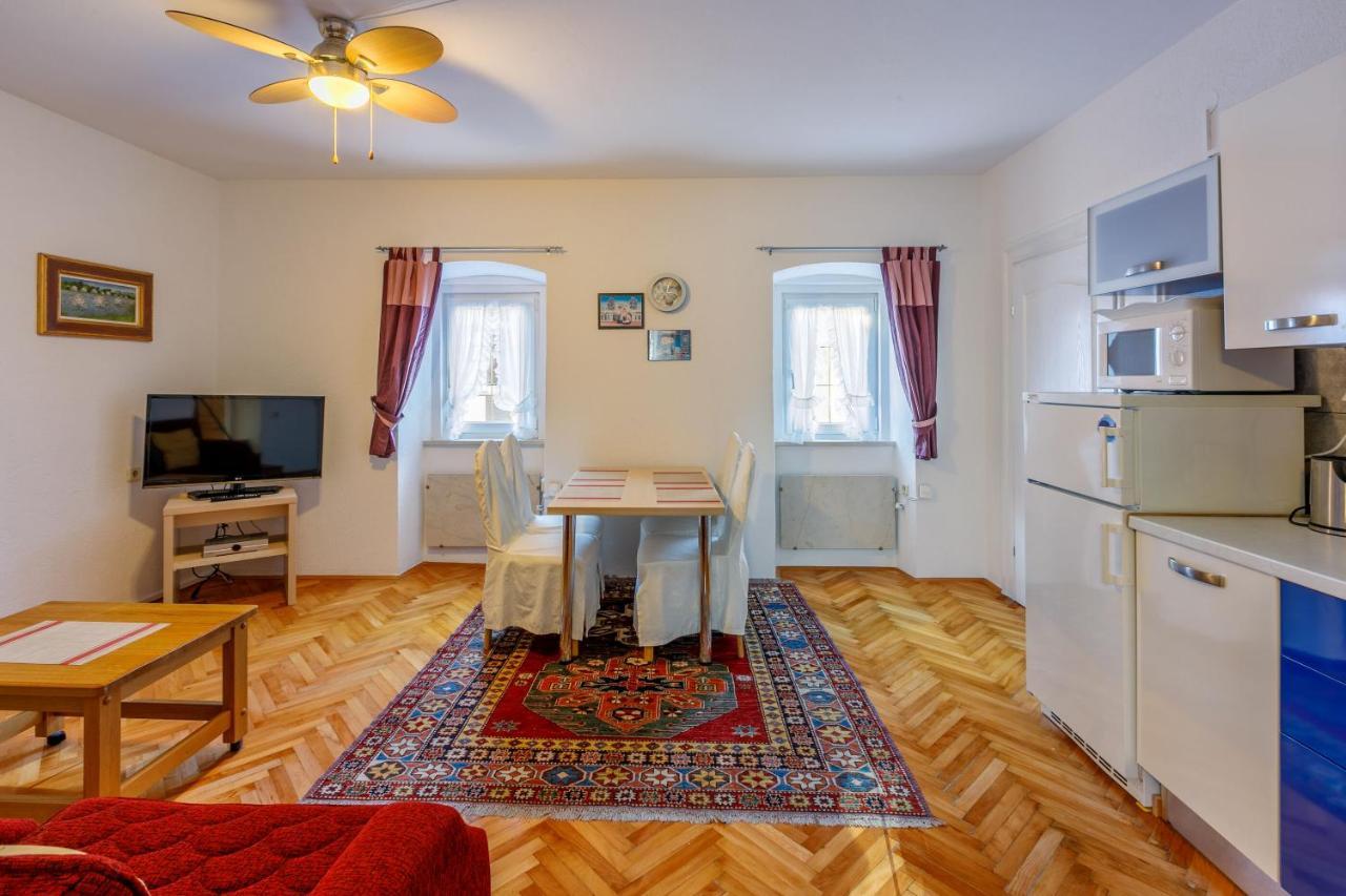 Apartments Villa 7 Crikvenica Luaran gambar