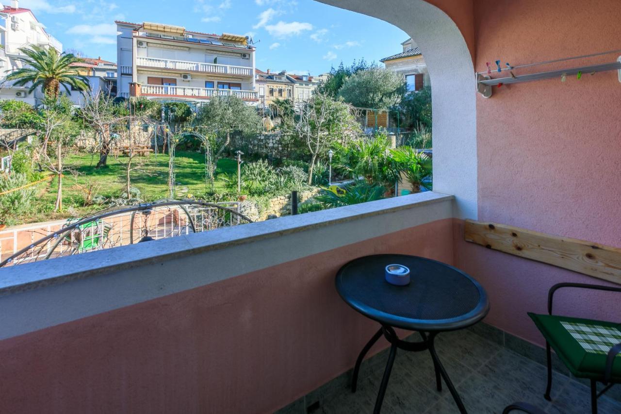 Apartments Villa 7 Crikvenica Luaran gambar